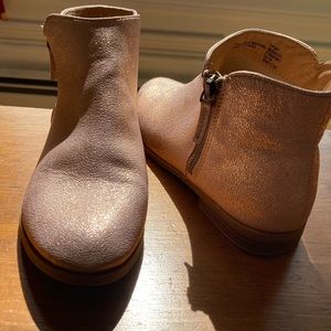 Cat & Jack Pink Shimmer Boots, Size 5